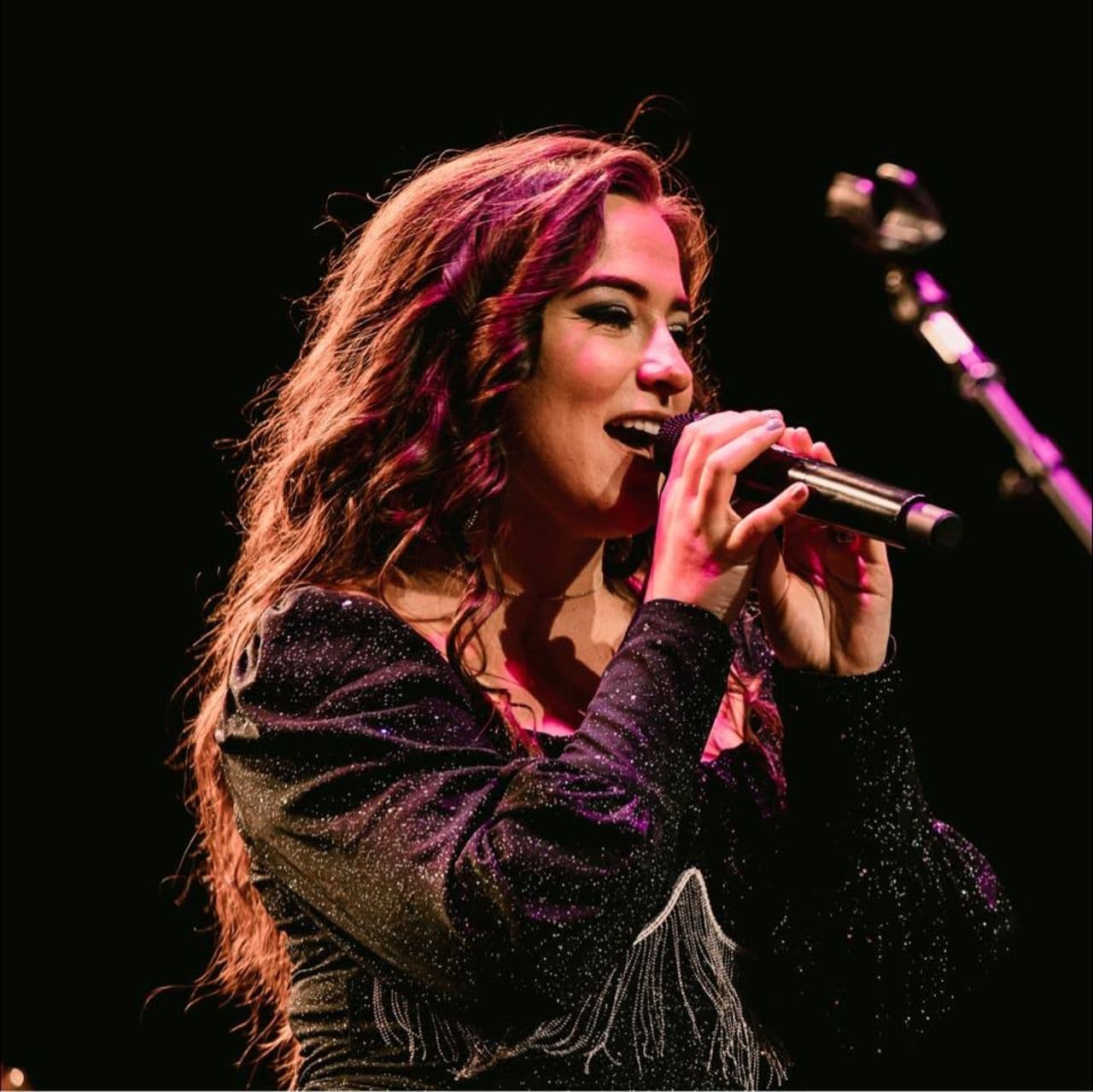 Anna Scott on Nashville Grit and Finding Her Voice